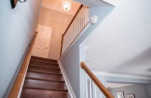 Cozy Springfield Townhome , WIFI , Pet Friendly - Foto 17