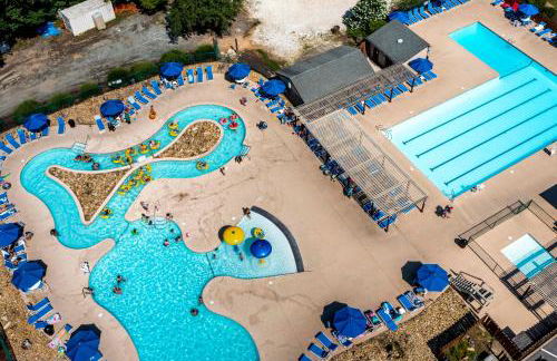 Hike, Golf and Swim! Rumbling Bald Resort Mtn Home - Photo 35