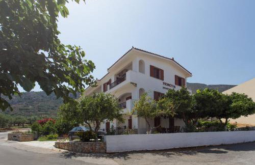 Venetia Apartments - Photo 7