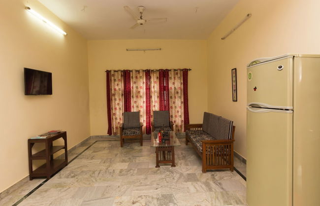 OYO 16652 Home Spacious 2BHK Villa Ram Nagar - Foto 19
