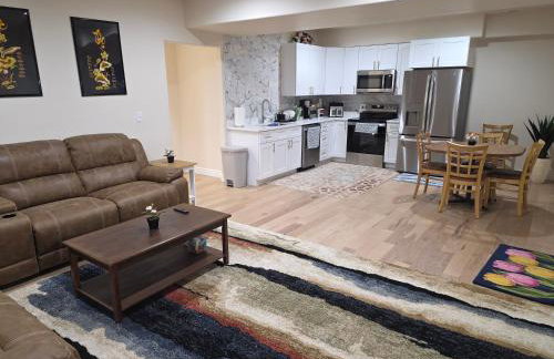 Cozy Apt Near BYU UVU Canyon - Photo 16