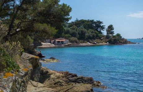 AGAY le pti bonheur 60m2 rez de jardin, en bord de mer - Photo 2