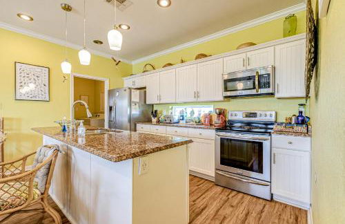 Escape Steps to Beach Large Deck Group Ready - Foto 12