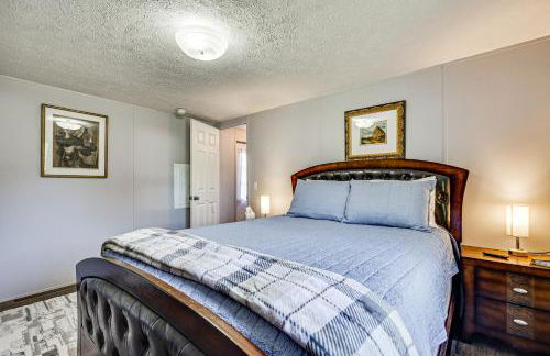 Riverfront Floral City Stay with Dock and Hot Tub! - Foto 19