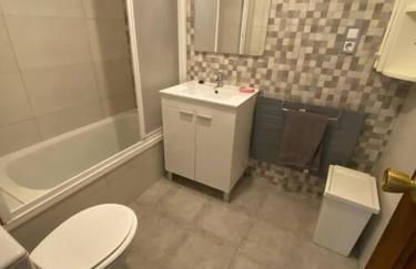 Cómodo apartamento en el centro de Oviedo - Foto 21