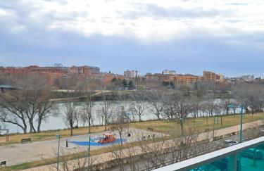 El Balcón del Ebro by Alogest- Vistas, piscina y 2 parking - Foto 57