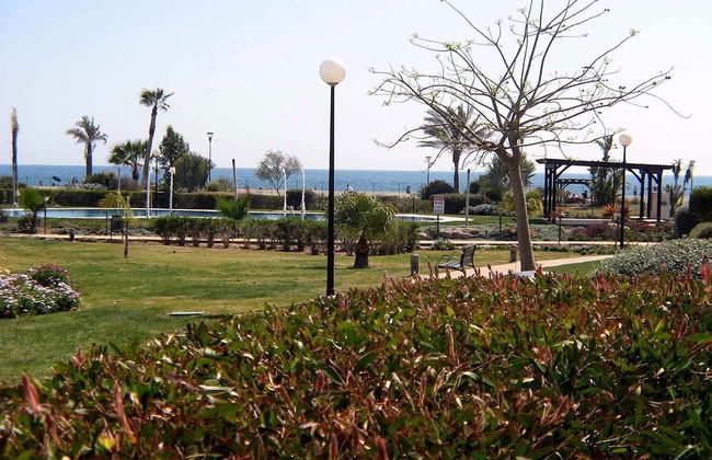 VenAVera C10A - Ground floor Garden 3Bedrooms/2Baths Beachfront, WIFI - Foto 28