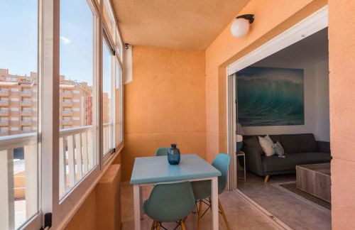 URBANIZACIÓN COPACABANA - La Manga del Mar Menor KM2 - Vistas a Mediterráneo Dormitorio doble y sofá-cama - Foto 17