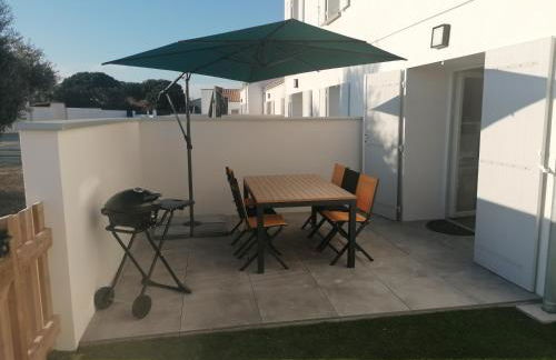 L'AMIRAL Maison avec piscine/parking/wifi/plages 5kms - Foto 2