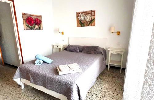 Ap NURIMAR 2 con Aire Acondicionado en Centro del Pueblo - Foto 32