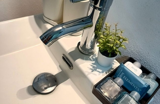 S01 Suite 2 min del TEC Wifi Terraza - Foto 14