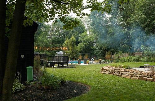 Ode to the '70's creative private home with pool - Foto 41