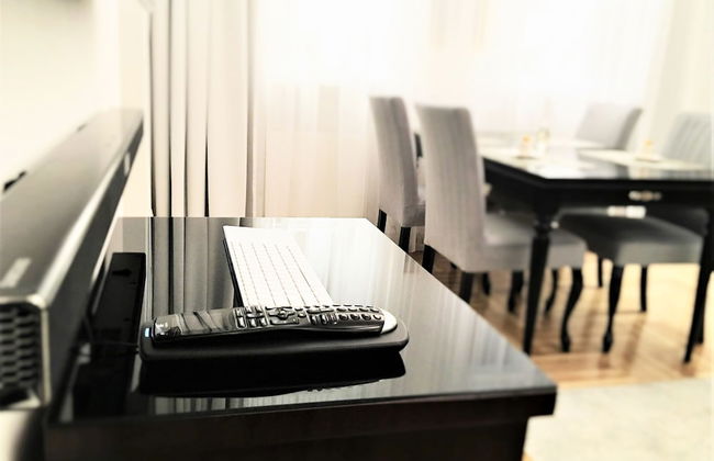 MONDRIAN Luxury Suites & Apartments Old Town Market Square - Photo 79