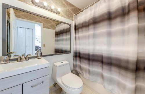 Screened Patio and Pool Boca Raton Retreat - Photo 16