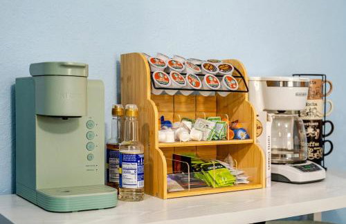 3 BR l Quiet Home with Gazebo l 5 min Medical center l Work room - Photo 22