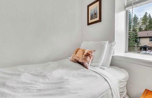 Modern 3BD -Walk to Lake & Beach - Foto 26