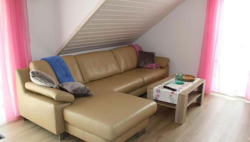 Ferienwohnung am Fuße der Burg Hohenzollern - Foto 3