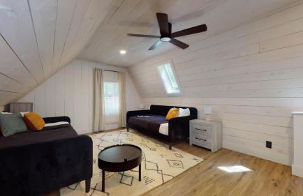 Relaxing A-Frame with Hot Tub and Lake Access - Foto 17