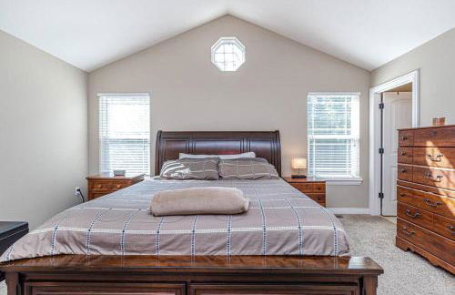 ~It's a Gem~Comfy Hideaway for R&R ~King Bed!~ - Foto 3