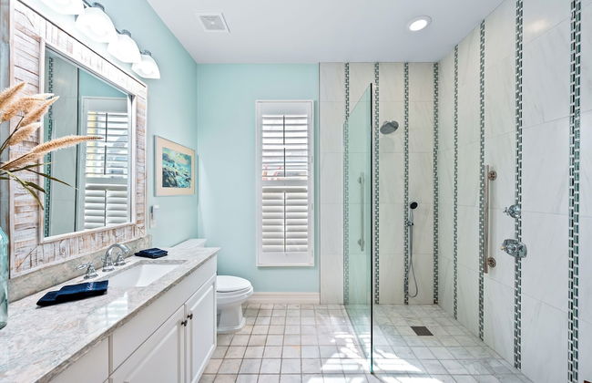 Neapolitan - Newly Renovated 3-BR Luxury Home with Private Pool. Enjoy a Fully Equipped Kitchen and Free Wi-Fi - Foto 21