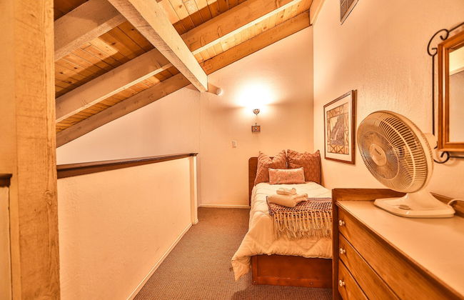 Lakefront Townhouse-minutes to ski in Heavenly - Foto 6