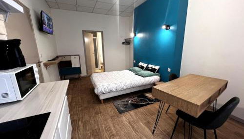 Beau Studio dans une rue au calme en Centre Ville de Niort proche de la Gare - Foto 3