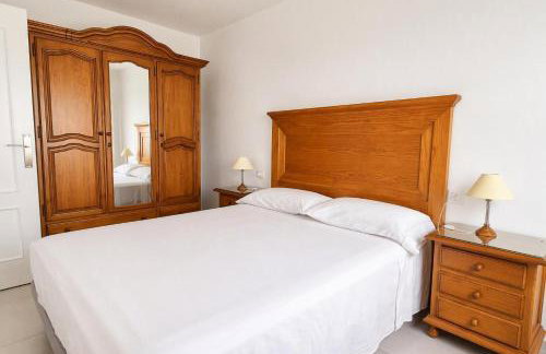 Apartamentos Bajel - Photo 35