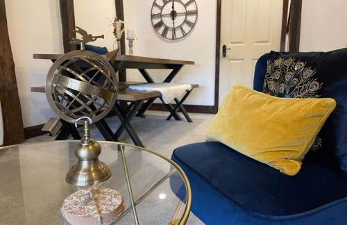 Town Centre Cottage - Photo 53