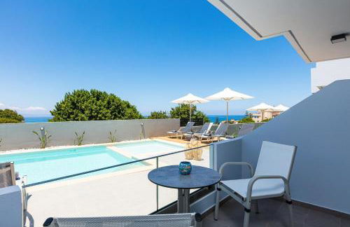 Evilio Suites, Inspired Family Retreat with Pool, Βy ThinkVilla - Foto 29