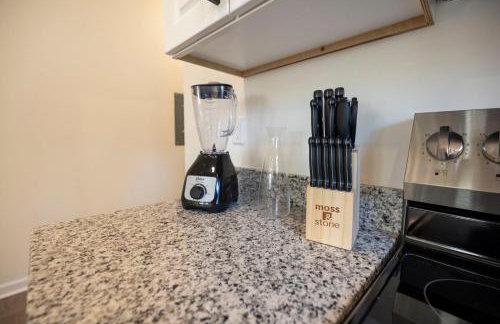 5 Min to Elon - 7 Min to Downtown - Washer and Dryer - Foto 11