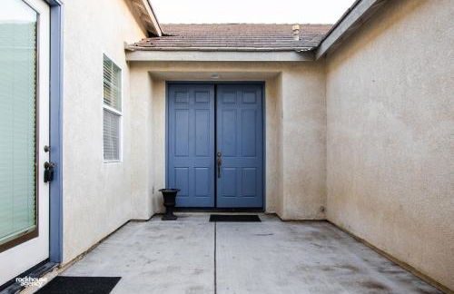 NorthWest Farmhouse - Photo 2