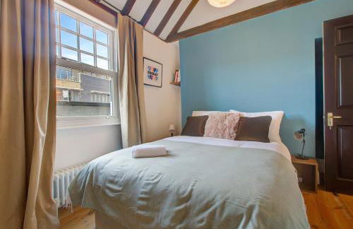 Old street Iconic Warehouse style 4 Bedroom 2 bath House Prime Central London Location - Foto 2