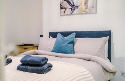 Sleep7, Pool Table, TTennis, Free Parking, 3BR - Foto 9