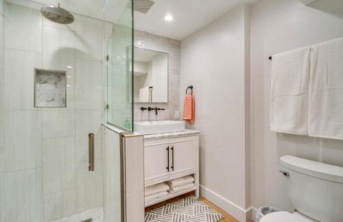 Pool and Hot Tub Access Luxury Roy Oasis! - Photo 16