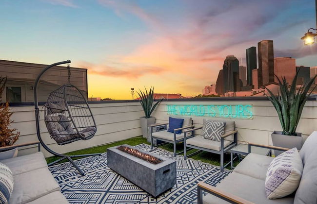 Urban Jungle Retreat in the HTX Skyline - Foto 24