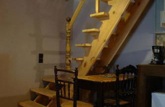 Montanema Handmade Village - Photo 33