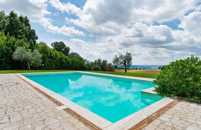 Luxury, Modern Apartment With Pool and Stunning Views - Foto 33