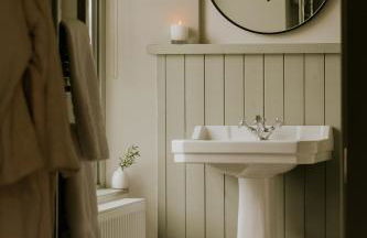 Traditional Highland lodge restored in the spirit of rural living, set in a wild landscape - NATURE ADVENTURE NURTURE - Foto 3