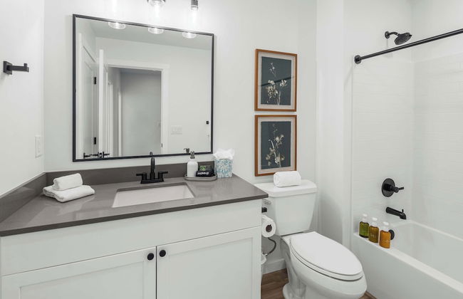 Brand New! Desert Cliff Sleeps 20 Guests! - Foto 22