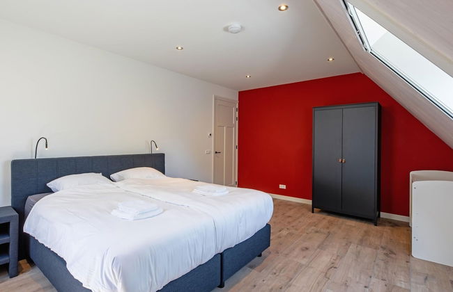 Villa on Texel Near Wadden Sea & Bird Area - Photo 4