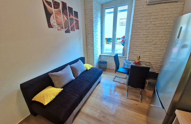 Lola's Place - Photo 51