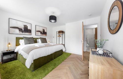 Ground Floor Flat I Sleeps 8 I With Parking - Photo 18