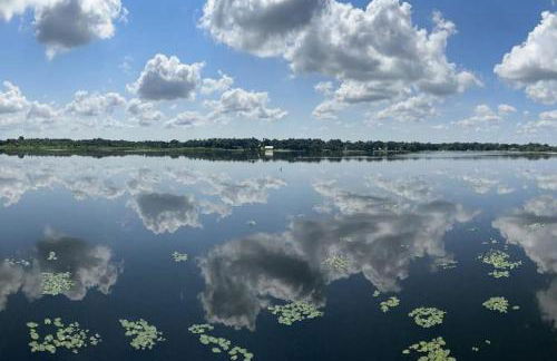 Lake Valrico's Camelot Court with HEATED POOL & access to private lake - Foto 22