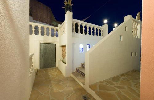 VILLA CASA JOLI in Oliva with private pool and stunning views - Foto 3