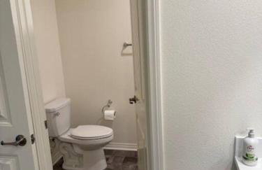 A Tranquil Haven with Elegance - Foto 18