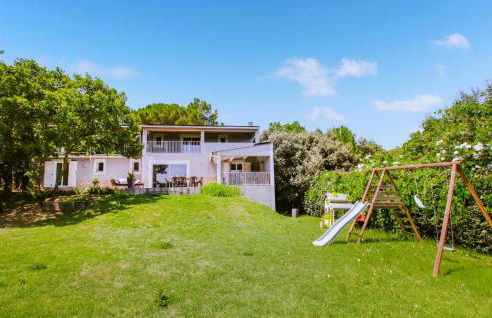 Nice Home In Suze-La-Rousse With Wifi - Foto 6