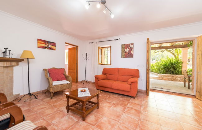 Ca Na Barbara in Santa Maria del Cam - Photo 17