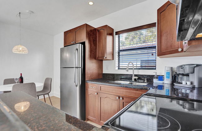 Waves on Walnut - Foto 24