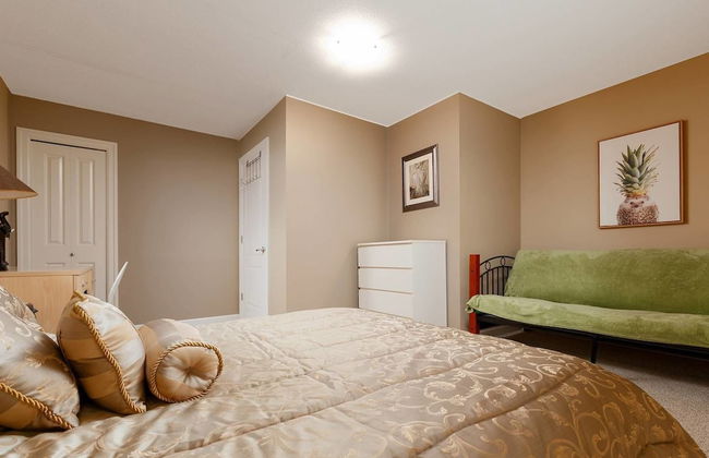 Cozy 3bdr in North Vancouver - Photo 6