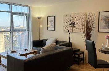 Cardiff City Center - FREE On-Site Parking - Photo 16